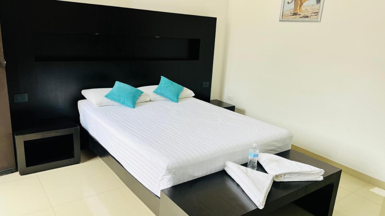 Hotel Villa Pralaya Jiutepec Eksteriør billede