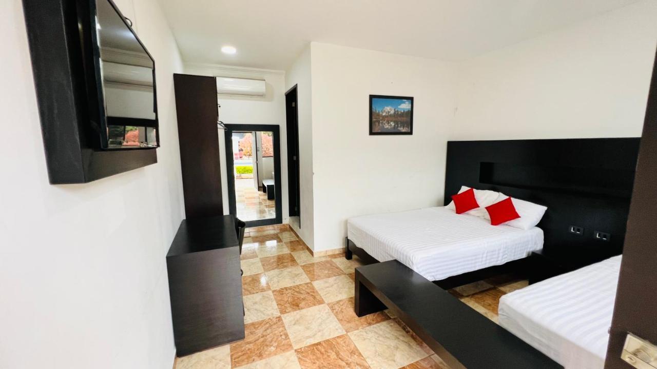 Hotel Villa Pralaya Jiutepec Eksteriør billede
