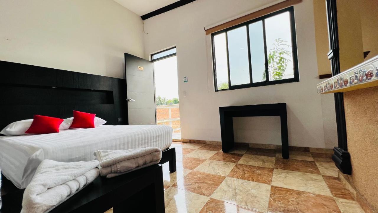 Hotel Villa Pralaya Jiutepec Eksteriør billede